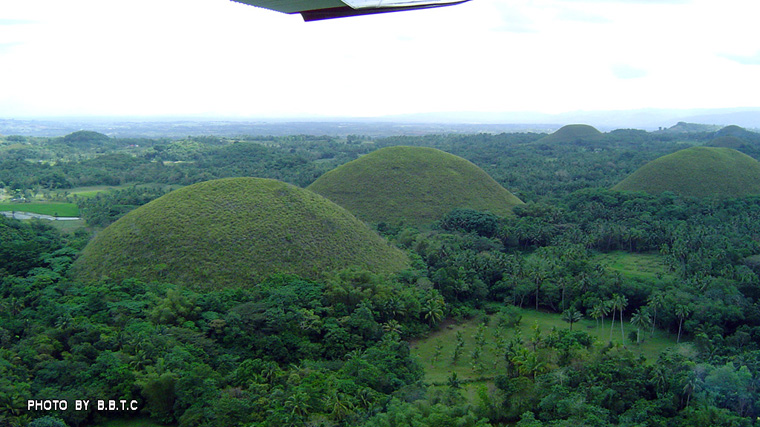 Chocolate Hills2.jpg