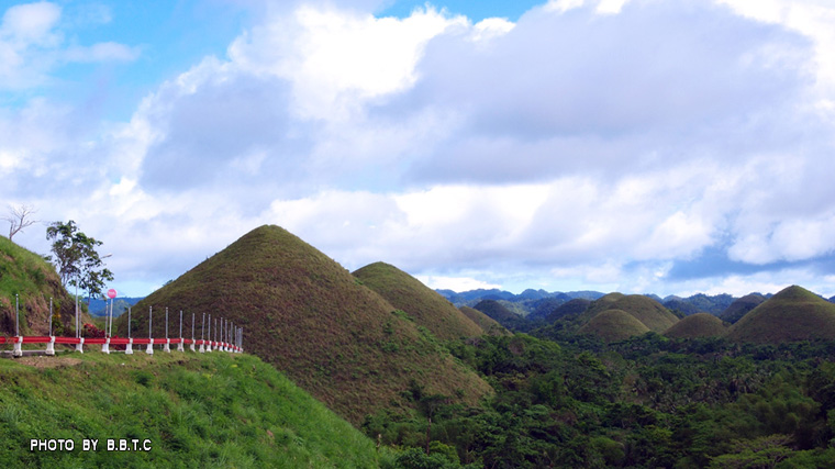 Chocolate Hills3.jpg